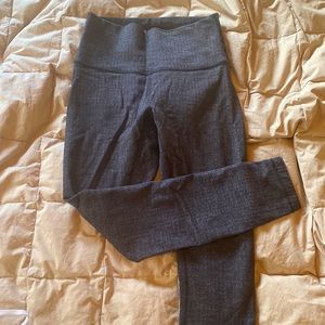 Lululemon size 4
